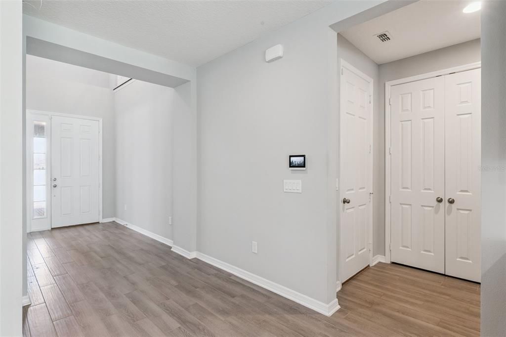 На продажу: $885,000 (5 спален, 5 ванн, 3687 Квадратных фут)