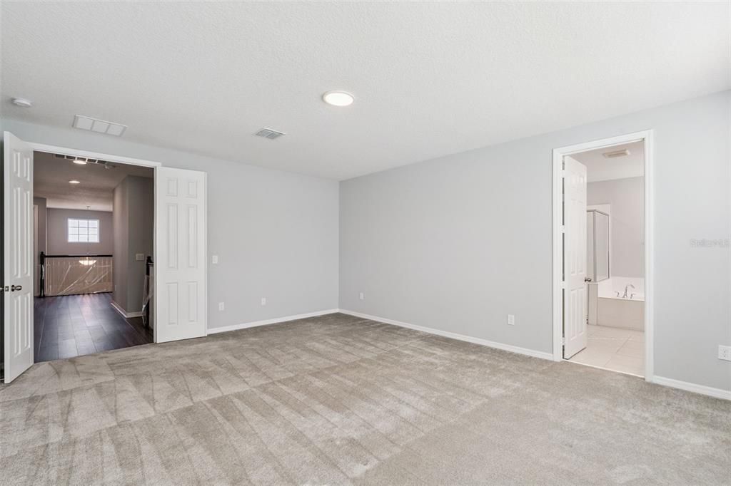 На продажу: $885,000 (5 спален, 5 ванн, 3687 Квадратных фут)