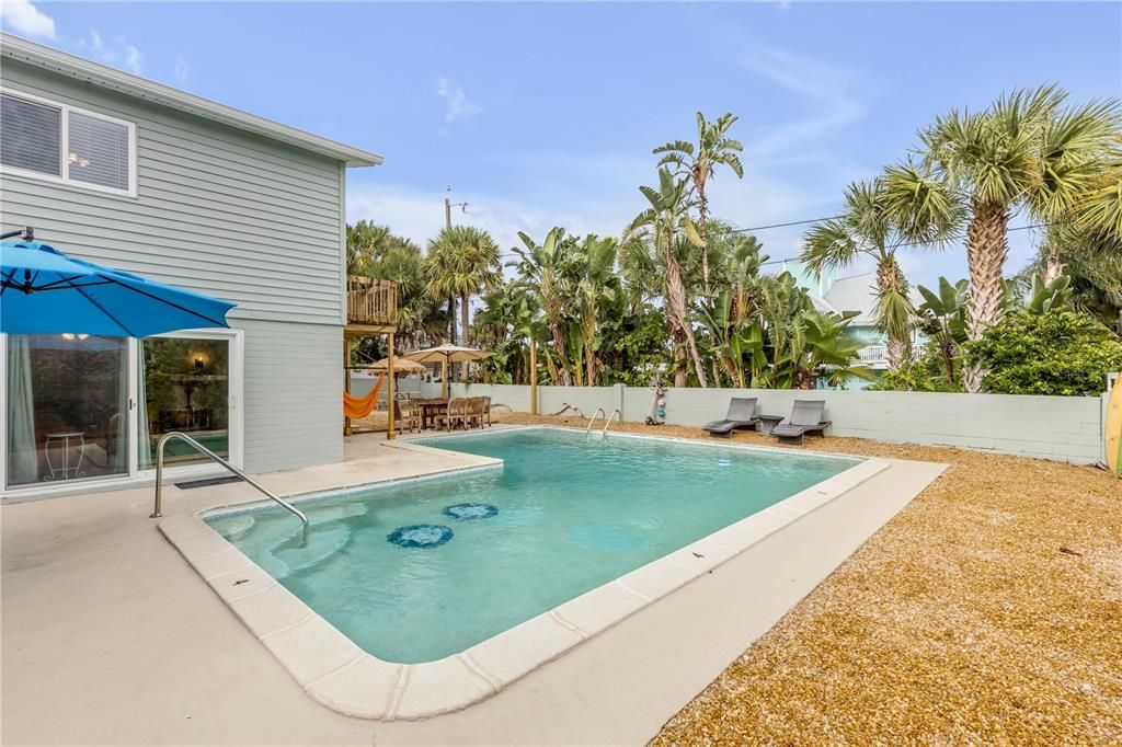 En Venta: $675,000 (3 camas, 2 baños, 1547 Pies cuadrados)