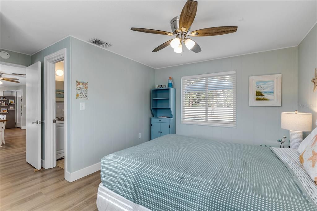 En Venta: $675,000 (3 camas, 2 baños, 1547 Pies cuadrados)