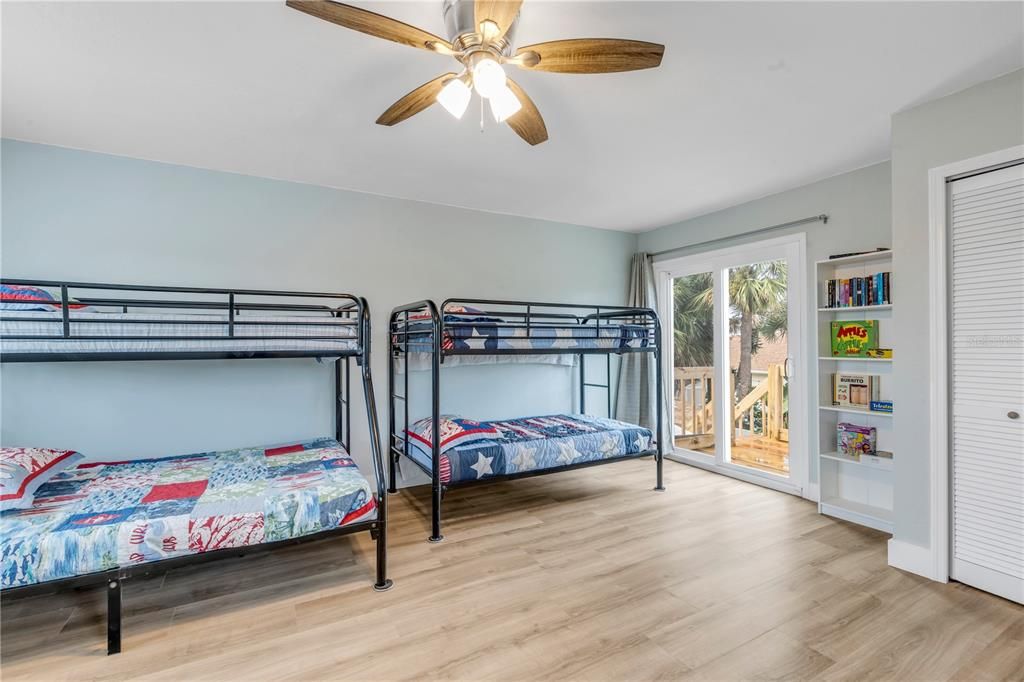 En Venta: $675,000 (3 camas, 2 baños, 1547 Pies cuadrados)