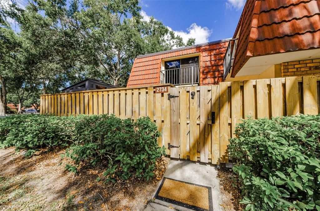 На продажу: $299,000 (2 спален, 2 ванн, 1344 Квадратных фут)