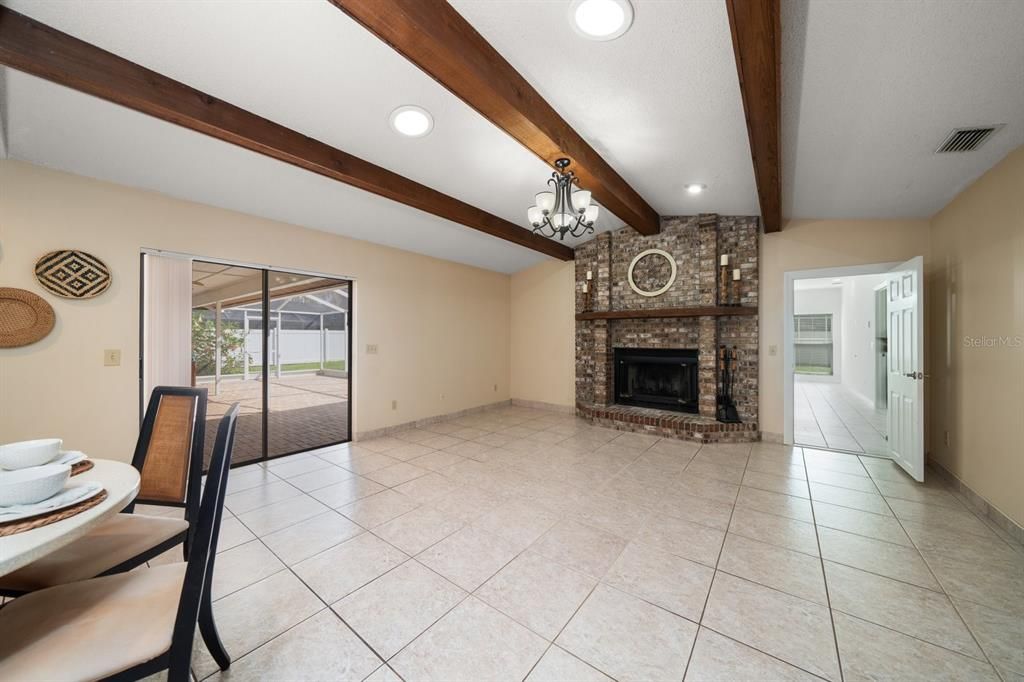 For Sale: $595,000 (5 beds, 3 baths, 2949 Square Feet)