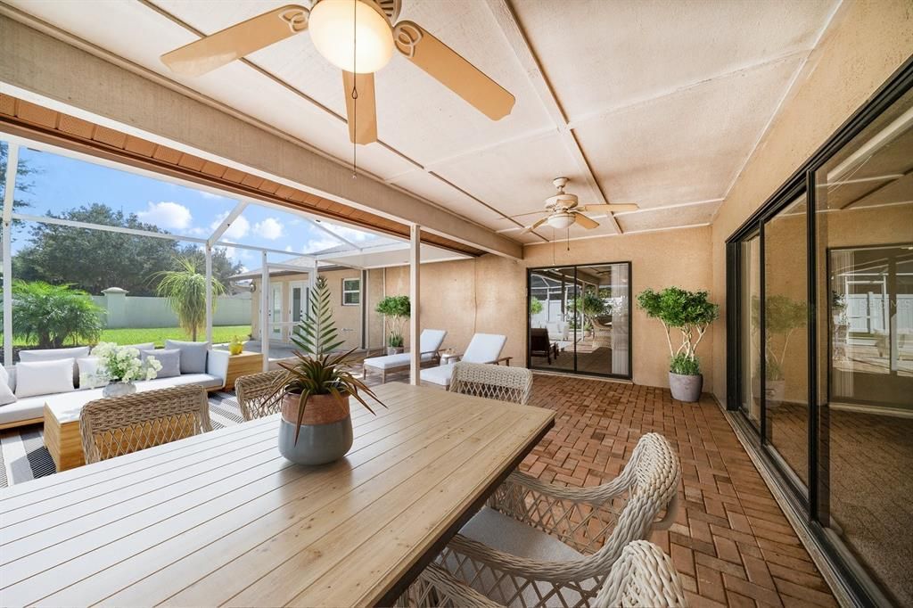 For Sale: $595,000 (5 beds, 3 baths, 2949 Square Feet)