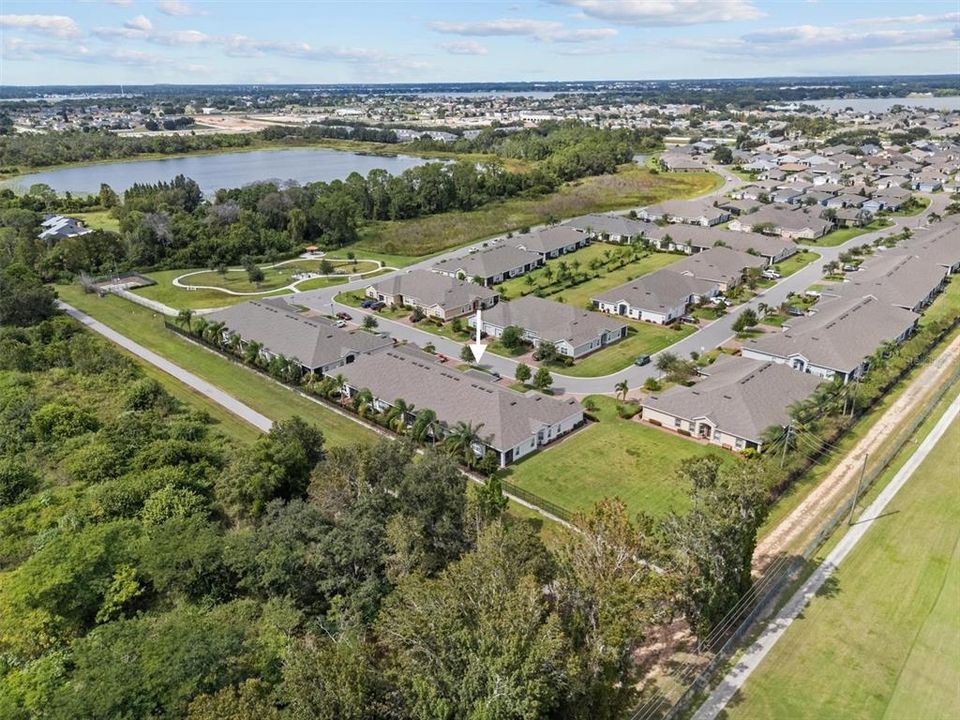 En Venta: $215,000 (2 camas, 2 baños, 1385 Pies cuadrados)