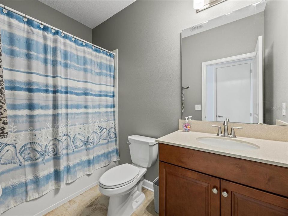 En Venta: $534,900 (4 camas, 3 baños, 2068 Pies cuadrados)