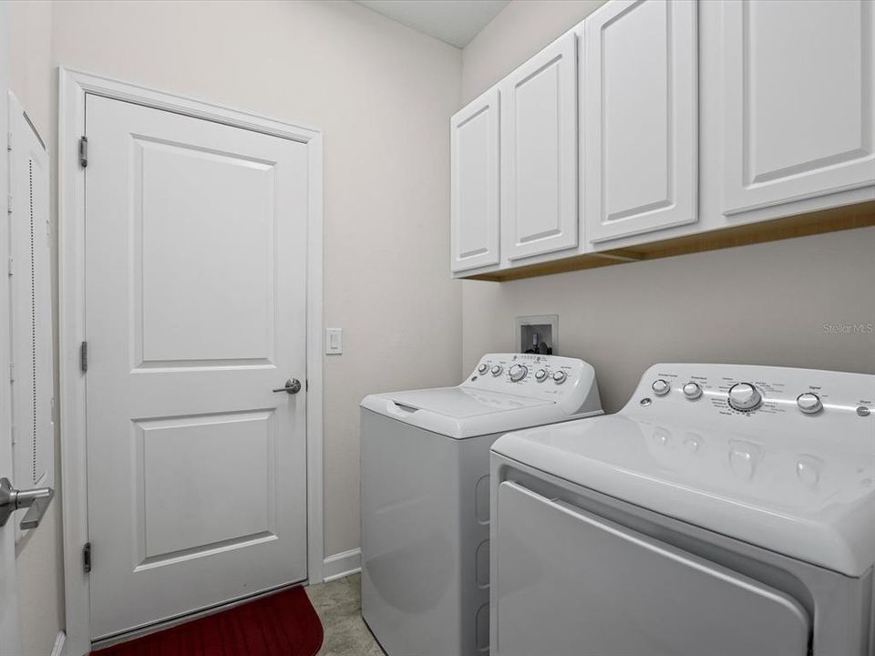 En Venta: $534,900 (4 camas, 3 baños, 2068 Pies cuadrados)