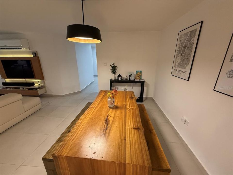 For Rent: $2,975 (3 beds, 2 baths, 1600 Square Feet)