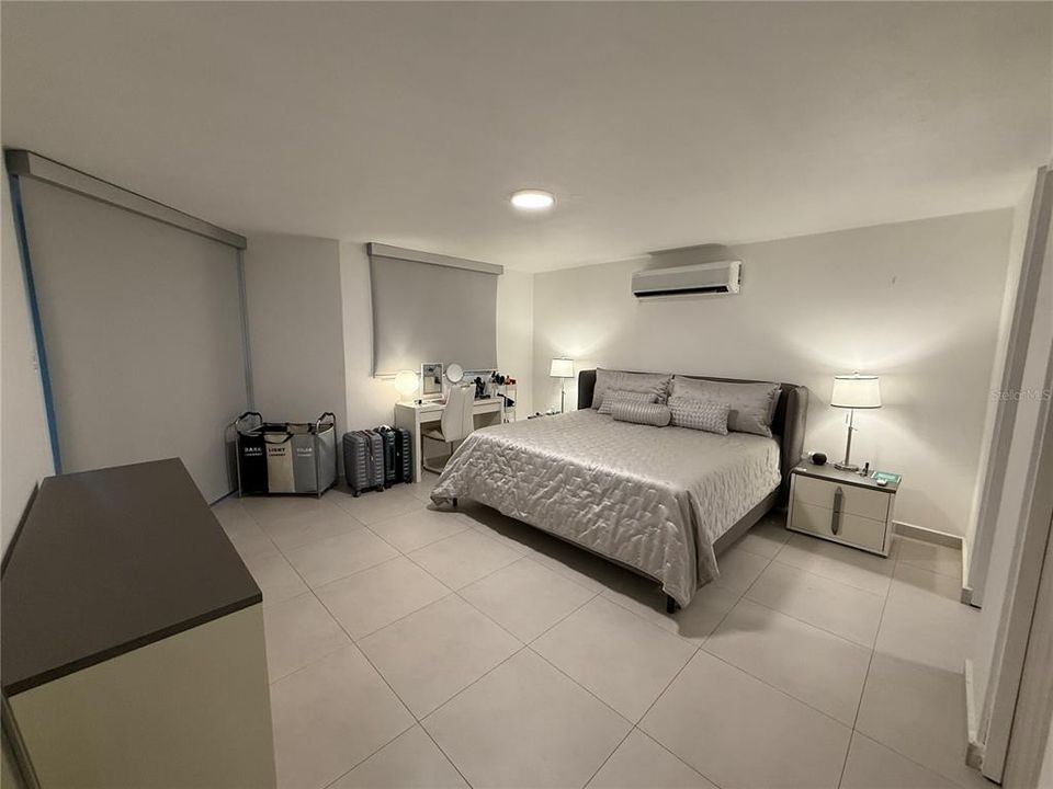 For Rent: $2,975 (3 beds, 2 baths, 1600 Square Feet)