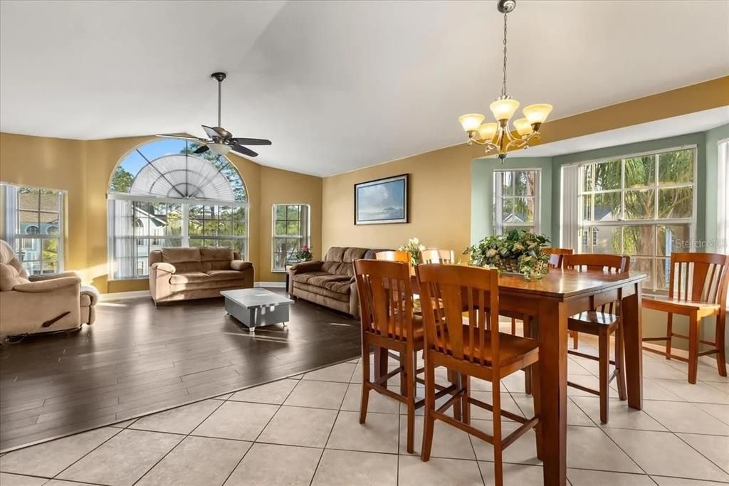 For Sale: $210,000 (3 beds, 2 baths, 1350 Square Feet)