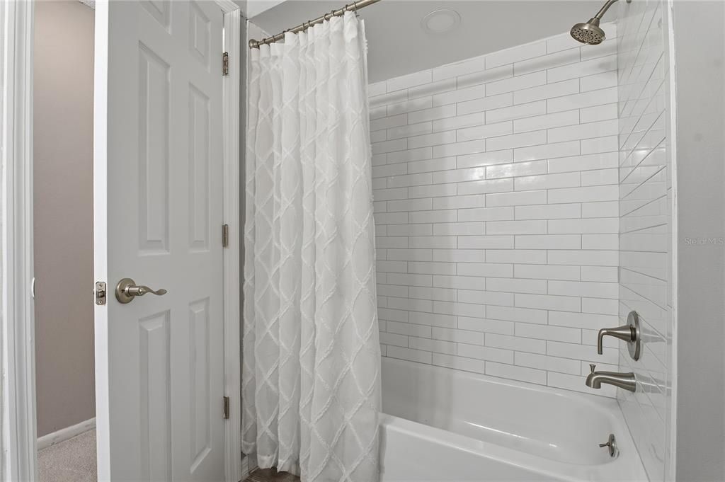 For Sale: $439,900 (4 beds, 2 baths, 2166 Square Feet)