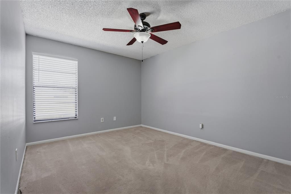 For Sale: $439,900 (4 beds, 2 baths, 2166 Square Feet)