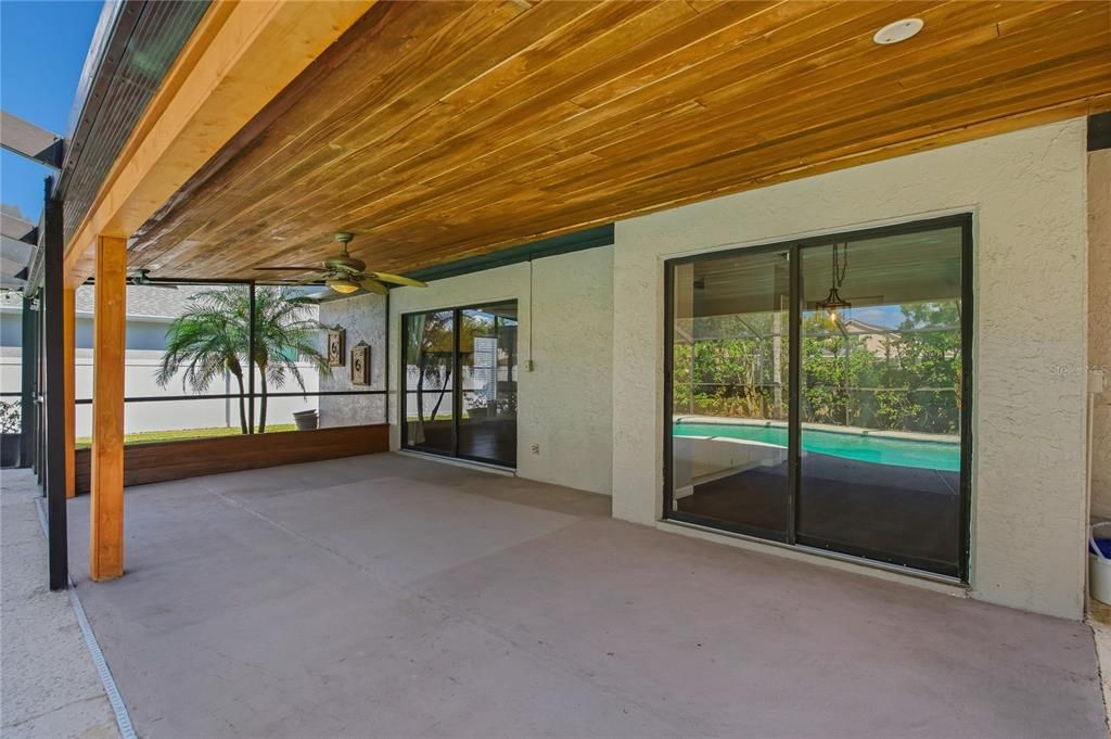 For Sale: $439,900 (4 beds, 2 baths, 2166 Square Feet)