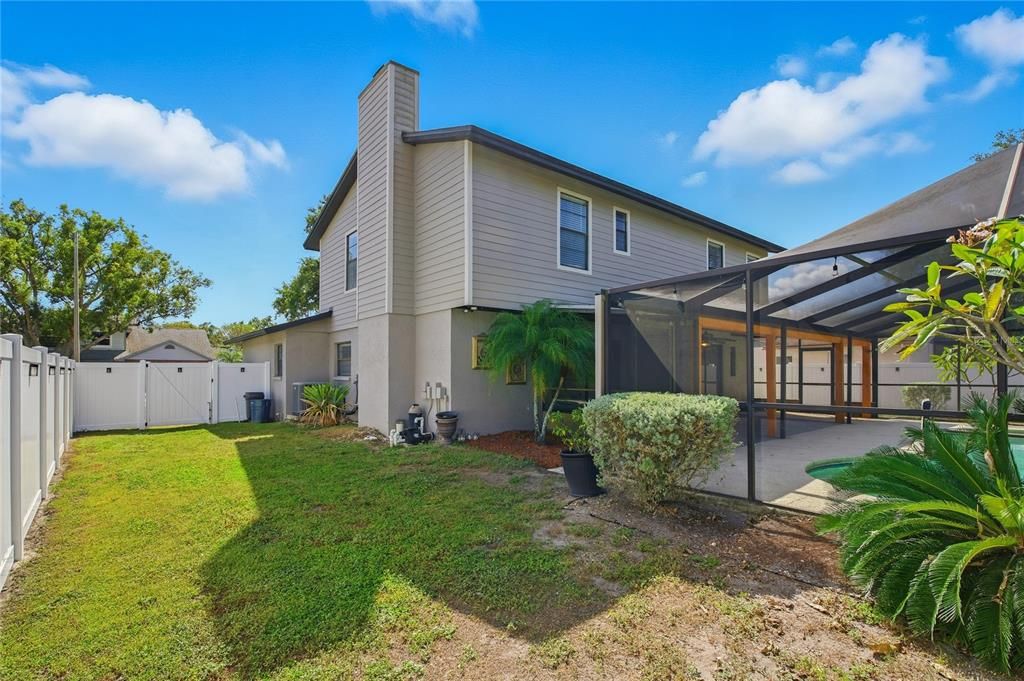 For Sale: $439,900 (4 beds, 2 baths, 2166 Square Feet)