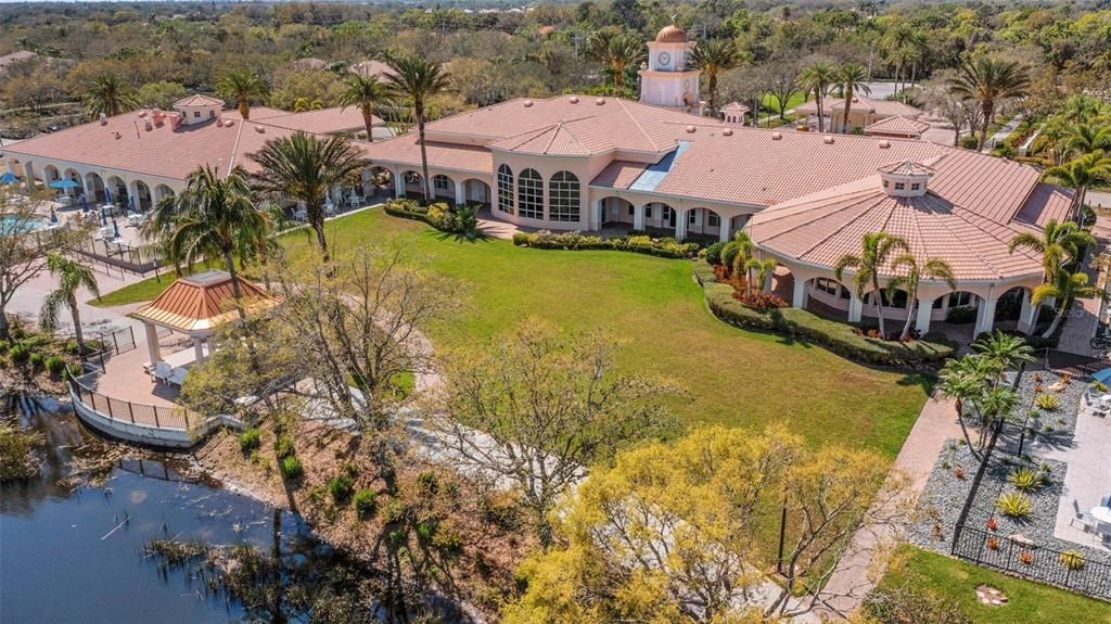 For Sale: $439,900 (3 beds, 2 baths, 1672 Square Feet)