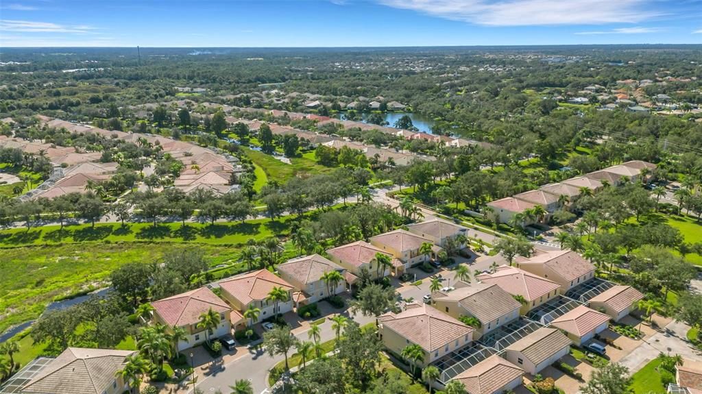 For Sale: $439,900 (3 beds, 2 baths, 1672 Square Feet)