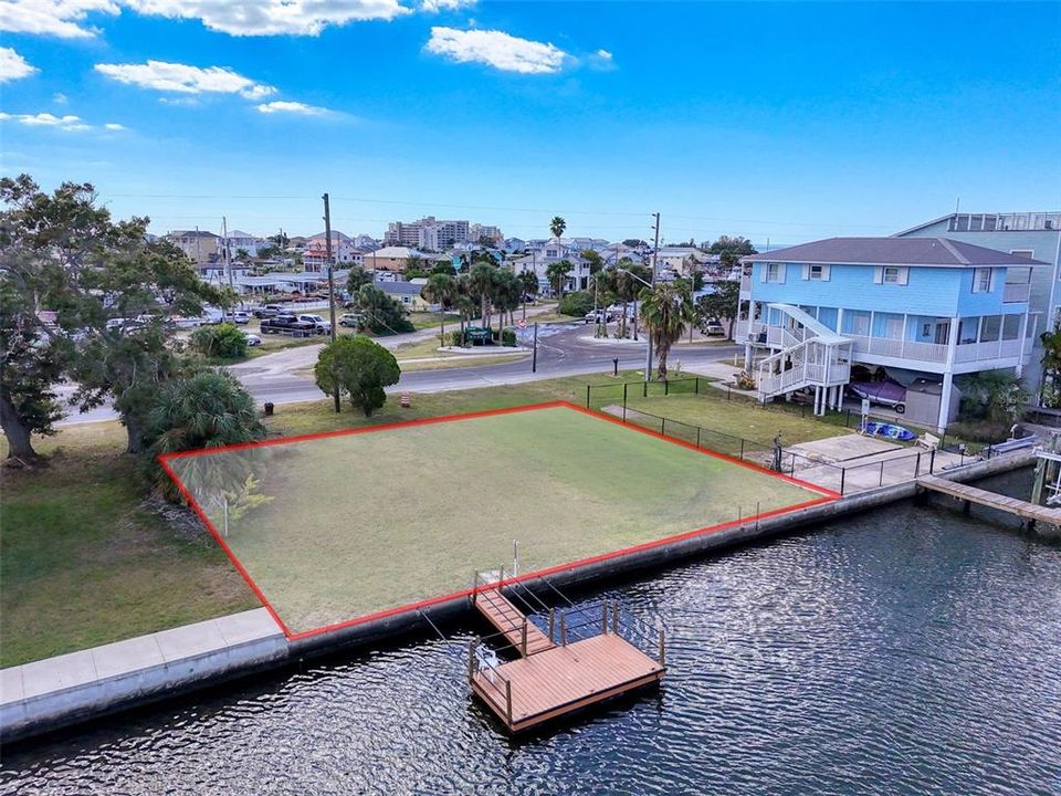 待售: $419,000 (0.15 acres)