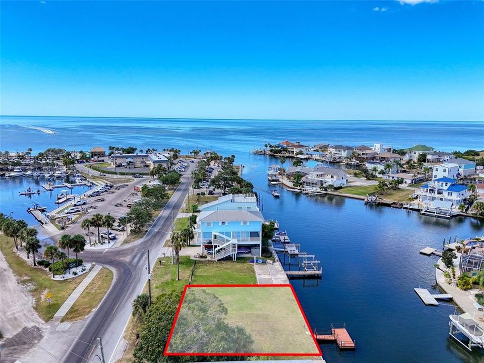 待售: $419,000 (0.15 acres)