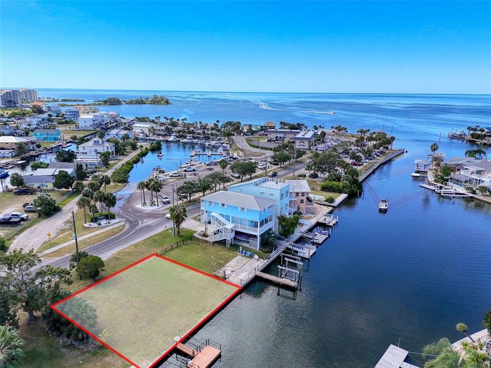 待售: $419,000 (0.15 acres)