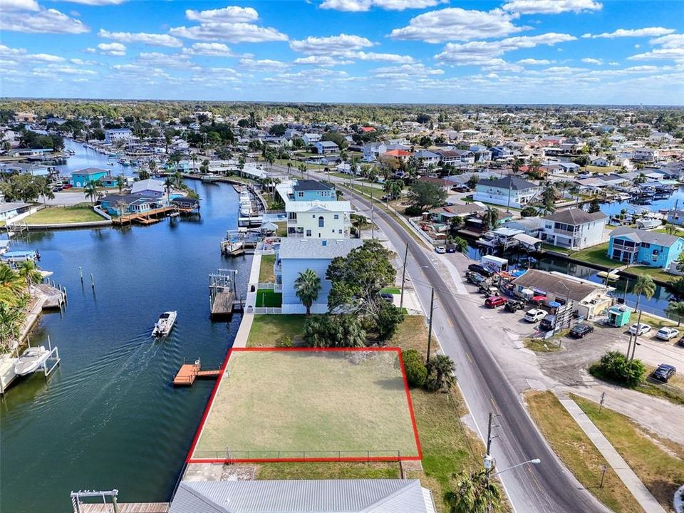 待售: $419,000 (0.15 acres)