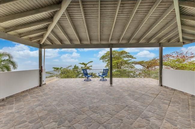 En Venta: $2,290,000 (4 camas, 4 baños, 2775 Pies cuadrados)