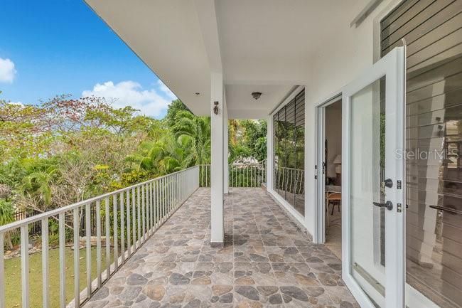 En Venta: $2,290,000 (4 camas, 4 baños, 2775 Pies cuadrados)