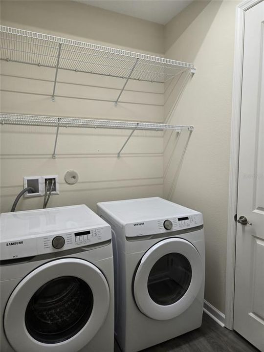 待售: $389,900 (2 贝兹, 2 浴室, 1466 平方英尺)