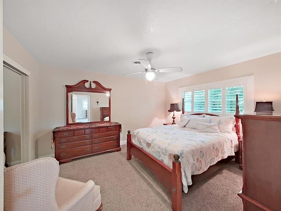 待售: $599,000 (3 贝兹, 2 浴室, 2498 平方英尺)