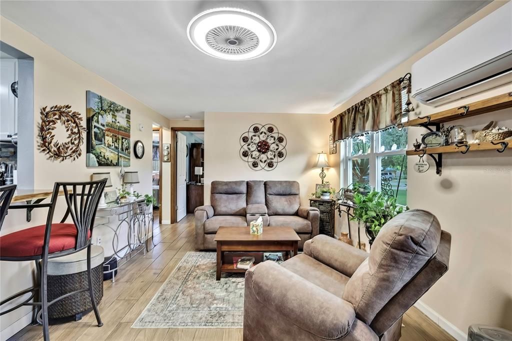 En Venta: $209,900 (2 camas, 1 baños, 748 Pies cuadrados)