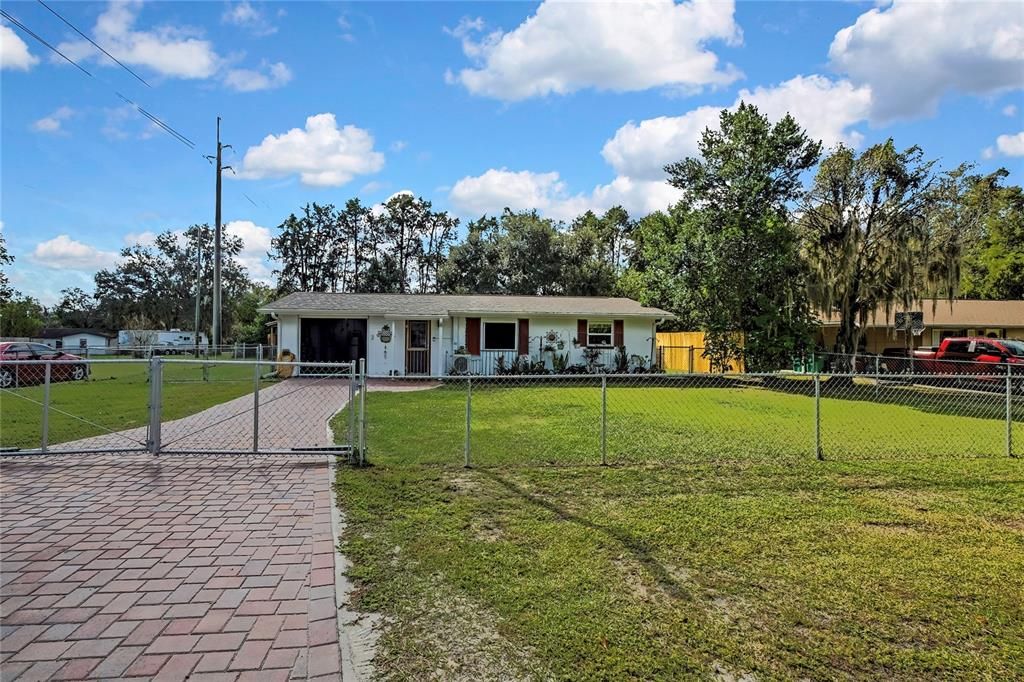 En Venta: $209,900 (2 camas, 1 baños, 748 Pies cuadrados)