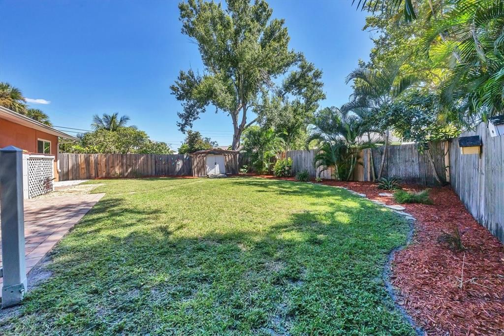 En Venta: $339,000 (2 camas, 1 baños, 825 Pies cuadrados)