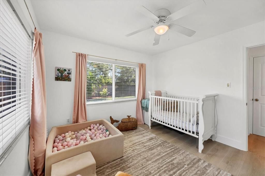 En Venta: $339,000 (2 camas, 1 baños, 825 Pies cuadrados)