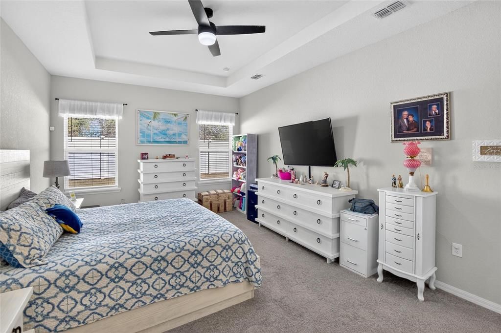 For Sale: $435,000 (4 beds, 3 baths, 2314 Square Feet)