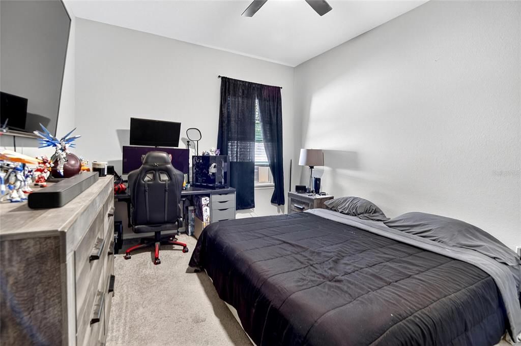 For Sale: $435,000 (4 beds, 3 baths, 2314 Square Feet)