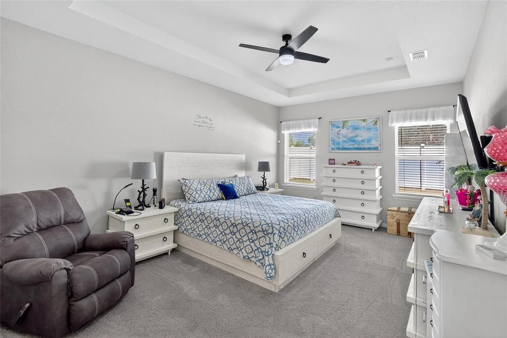 For Sale: $435,000 (4 beds, 3 baths, 2314 Square Feet)