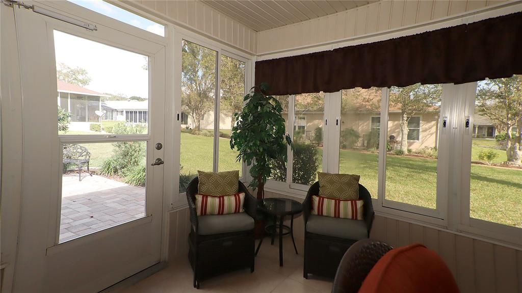 Active With Contract: $249,900 (2 beds, 2 baths, 1604 Square Feet)