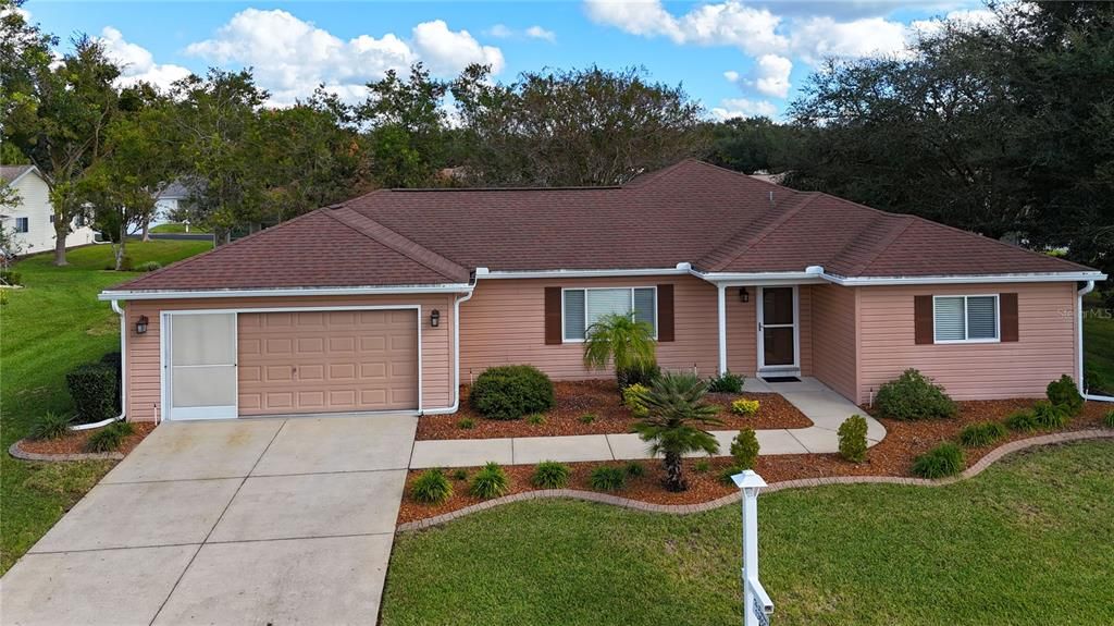 Active With Contract: $249,900 (2 beds, 2 baths, 1604 Square Feet)