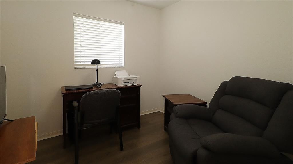 Active With Contract: $249,900 (2 beds, 2 baths, 1604 Square Feet)