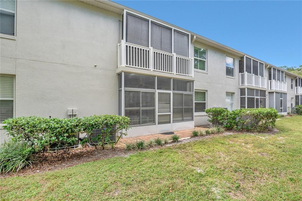 Active With Contract: $240,000 (3 beds, 2 baths, 1267 Square Feet)