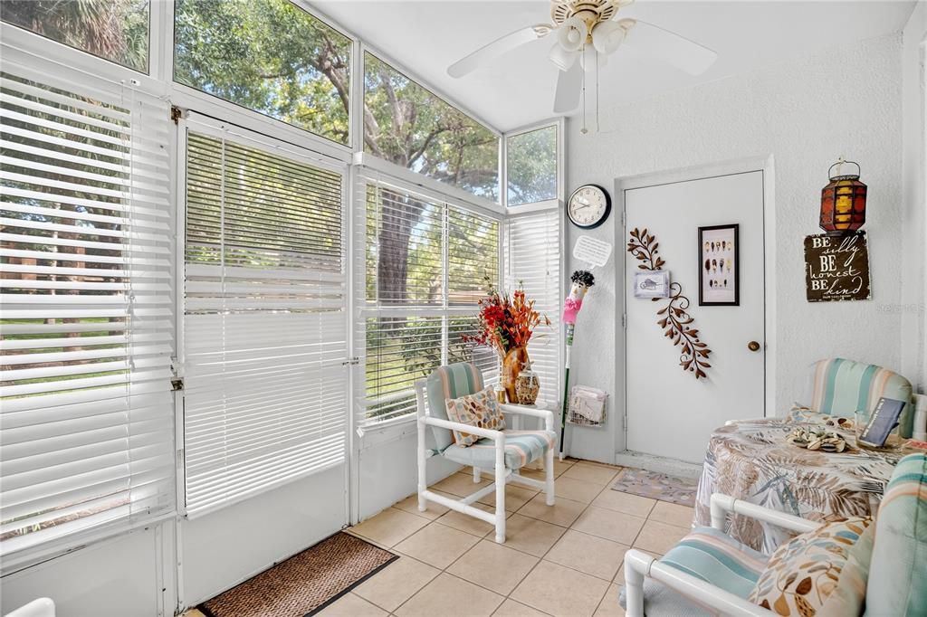 Active With Contract: $240,000 (3 beds, 2 baths, 1267 Square Feet)