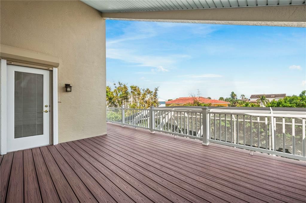 待售: $1,100,000 (4 贝兹, 2 浴室, 2983 平方英尺)