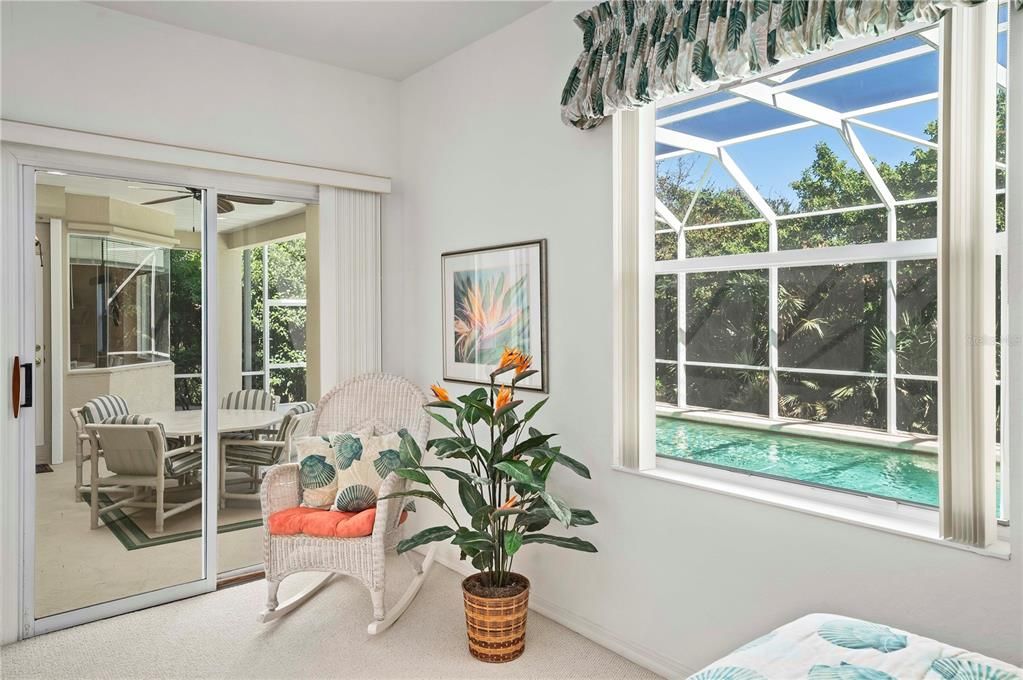 待售: $1,100,000 (4 贝兹, 2 浴室, 2983 平方英尺)