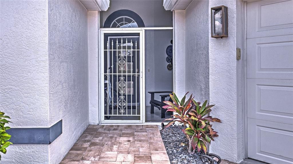 For Sale: $328,500 (2 beds, 2 baths, 1520 Square Feet)