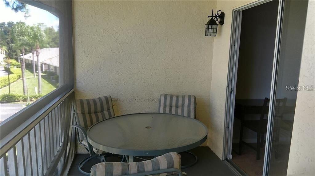 For Rent: $1,650 (2 beds, 2 baths, 1087 Square Feet)