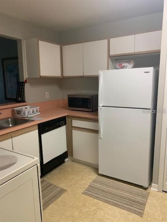 For Rent: $1,650 (2 beds, 2 baths, 1087 Square Feet)