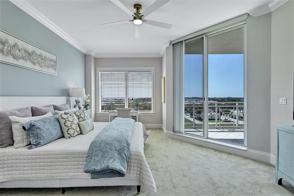 Active With Contract: $525,000 (2 beds, 2 baths, 1847 Square Feet)