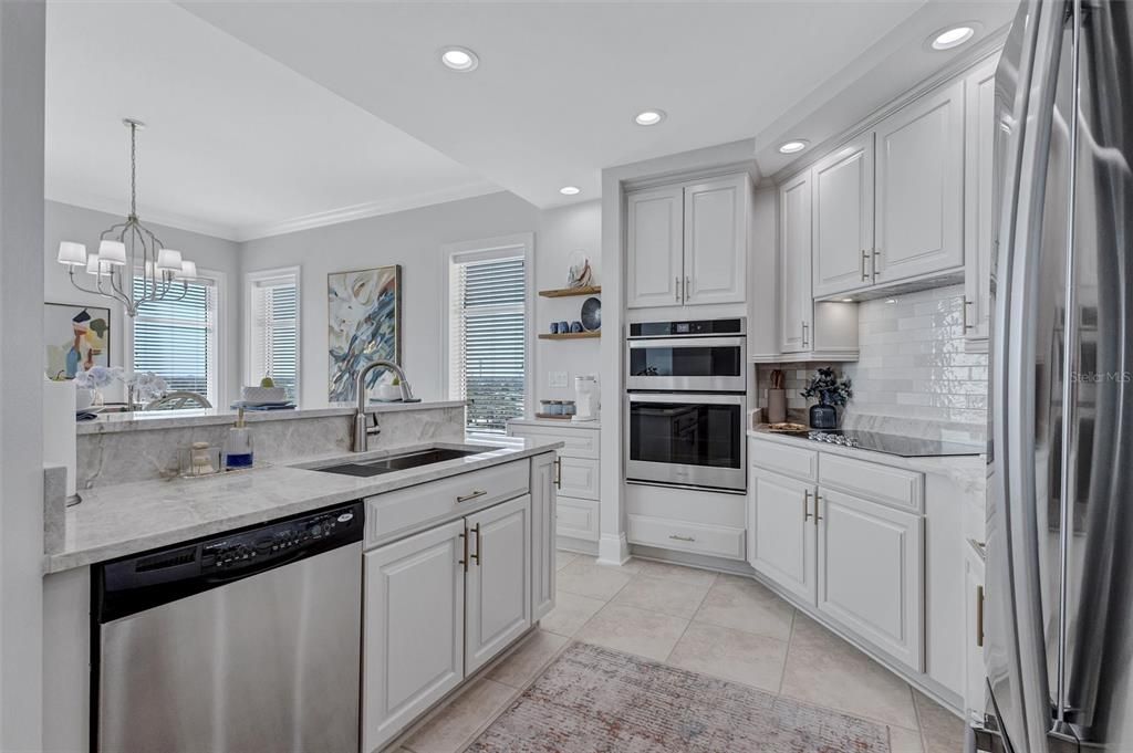 Active With Contract: $525,000 (2 beds, 2 baths, 1847 Square Feet)