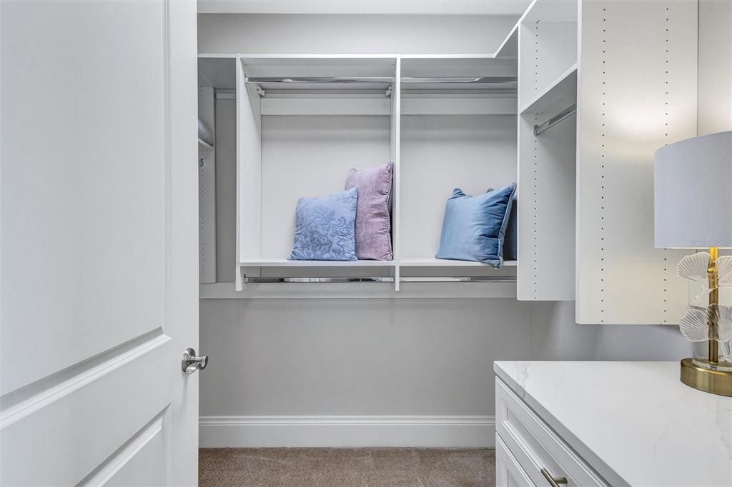 Active With Contract: $525,000 (2 beds, 2 baths, 1847 Square Feet)