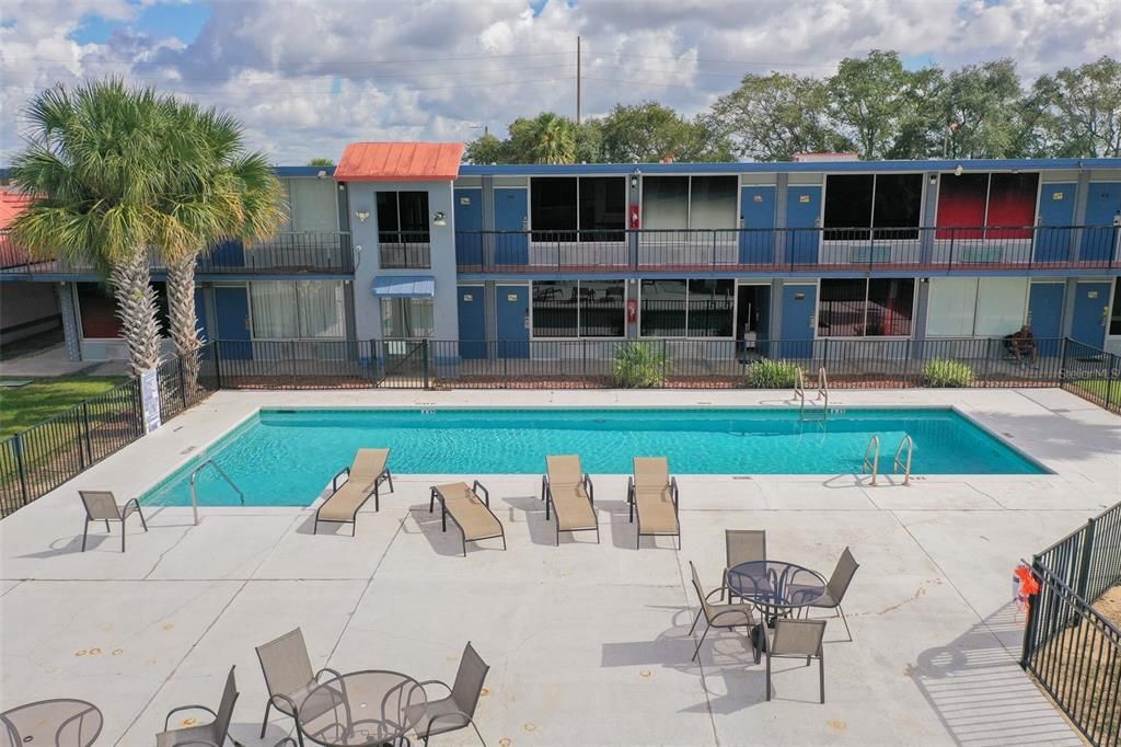 For Sale: $78,000 (1 beds, 1 baths, 300 Square Feet)