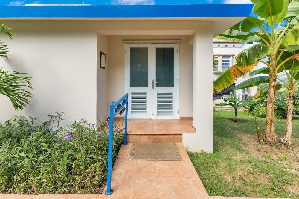 На продажу: $975,000 (4 спален, 3 ванн, 2298 Квадратных фут)